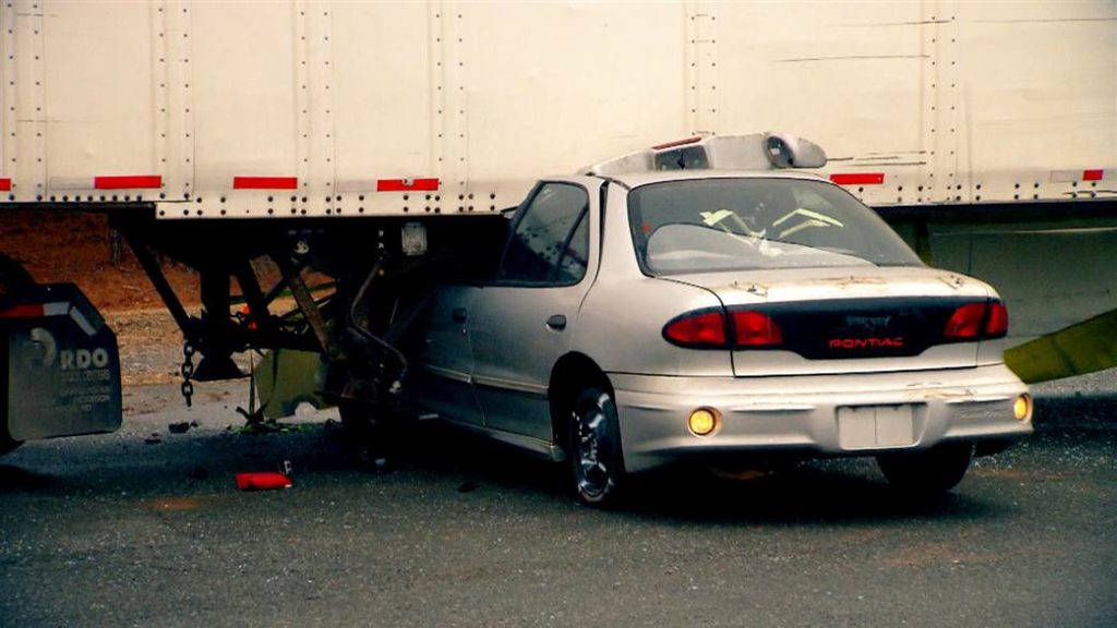 Truck side guard-crash death prevention-TodayShowSegment