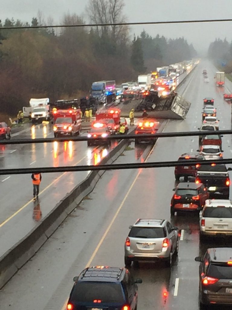 Thurston County_truck crash I5_traffic jam